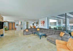 Villa Winos