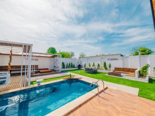 Toriva Bungalov