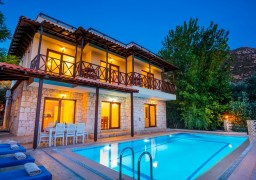 Villa Elondra