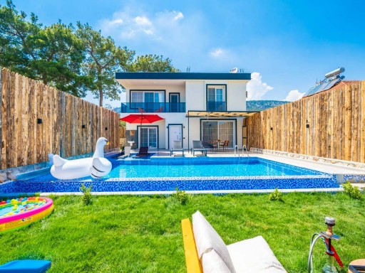 Villa MYSTA
